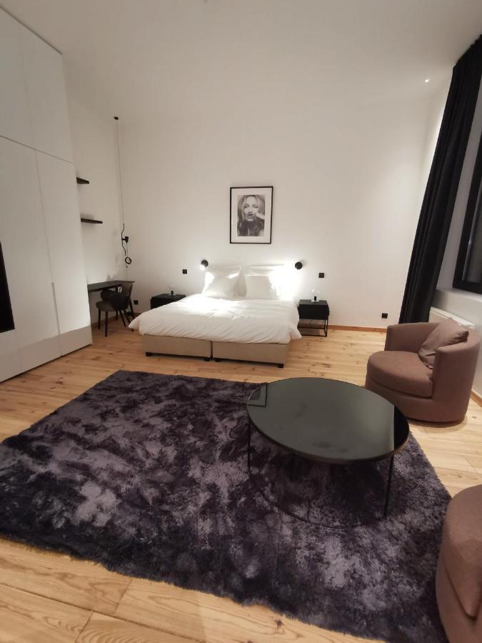 The Wise House Hotel Hastiere-par-dela Bagian luar foto
