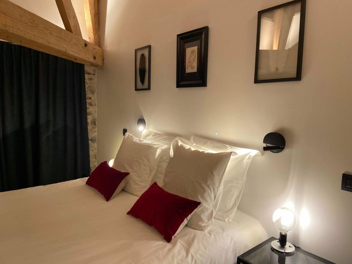 The Wise House Hotel Hastiere-par-dela Bagian luar foto